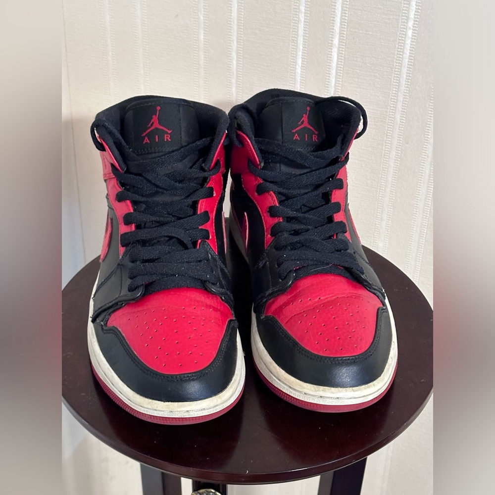 Size 8 - Jordan 1 Mid Banned 2020 Red White combo